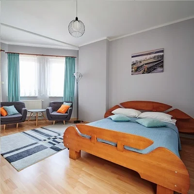 Hotelli Goldap huoneet konferenssit ravintola